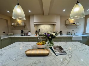 Open Plan Kitchen- click for photo gallery